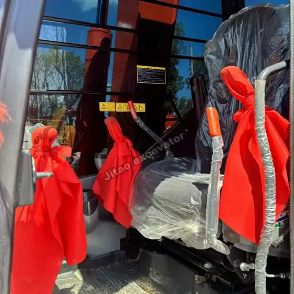 ZX70 Operator Station Clean cabin of the used chinese mini excavator for sale.