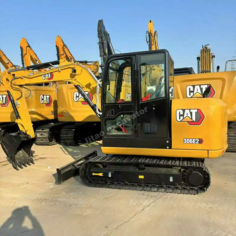 High-performance used Cat 306 compact excavator with advanced hydraulic system.