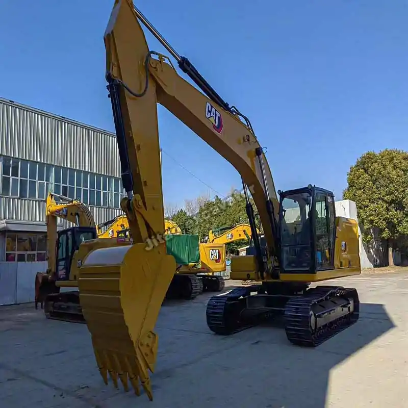 Side angle view of the Cat 326GC boom and arm assembly.