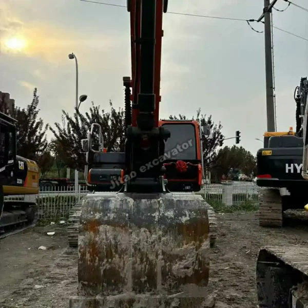 Doosan DX225LC-9C Front Front view of a Doosan DX225LC-9C from a trusted used excavator supplier.