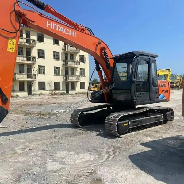 Hitachi ZX120 Front View Verified hitachi excavator for sale Hitachi ZX120 model.