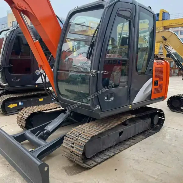Side profile of our mini used excavators for sale at Jitao yard.