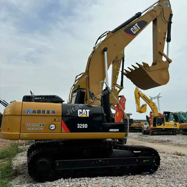 Full body view of the Cat 329D showing original paint and condition.