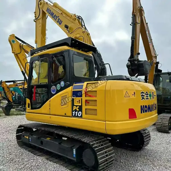 Jitao certified PC110 excavator, the perfect base for used excavator attachments.
