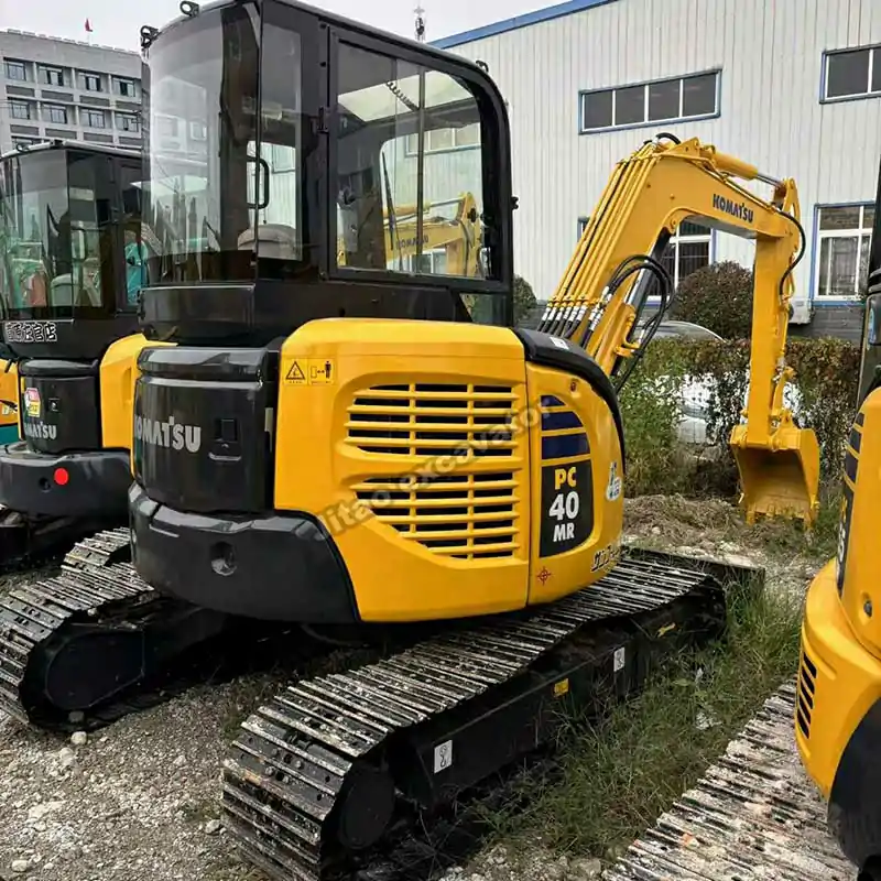 Side view of Komatsu PC40MR, a top-tier choice for mini excavators used for sale.