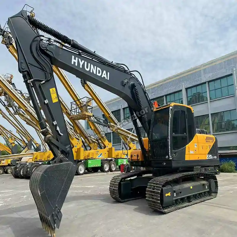Front perspective view of certified hyundai excavators.