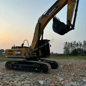 Side view showing the long reach of the SY335, a top-tier excavator used.