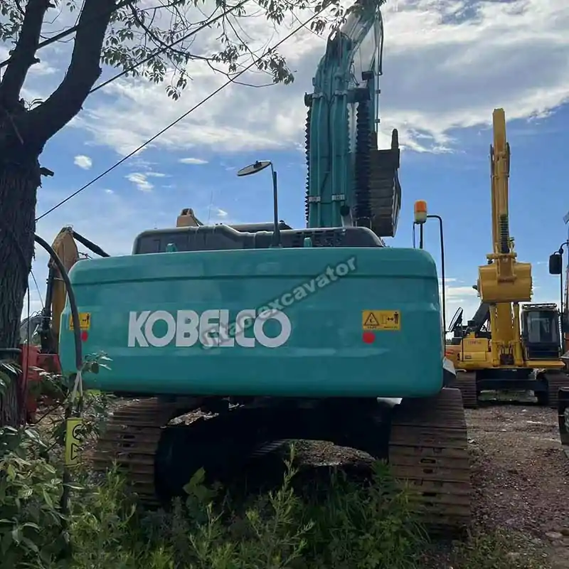 Rear branding of Kobelco SK350D, part of our global supply of used excavators.