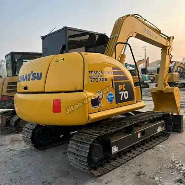 PC70-8 Rear View PC70-8 model in stock at Jitao, the premier used excavator supplier.