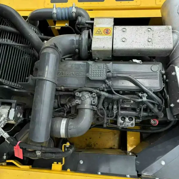 PC350LC Engine Health Clean engine bay of a Komatsu PC350LC for an honest used excavators sale.