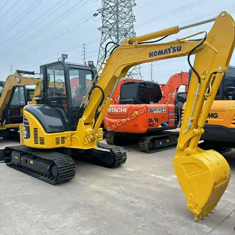 Body details of used mini excavators for sale near me by owner.