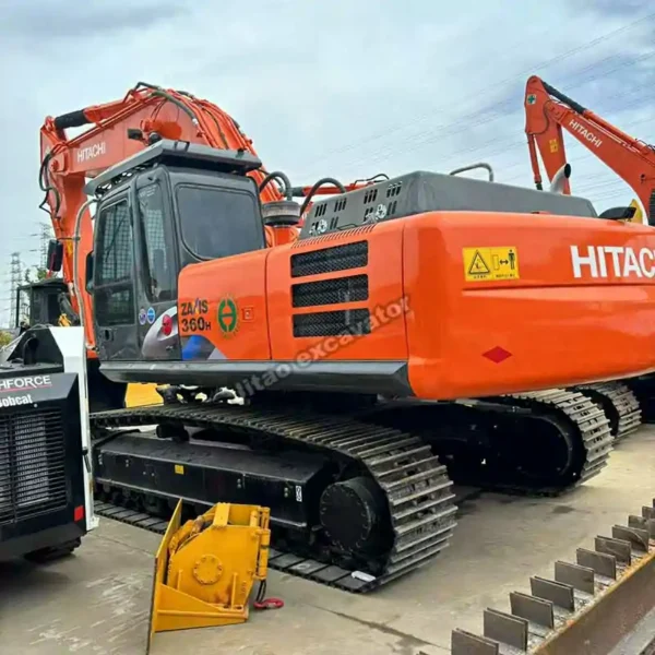 Side view of our professional hitachi excavator stock.