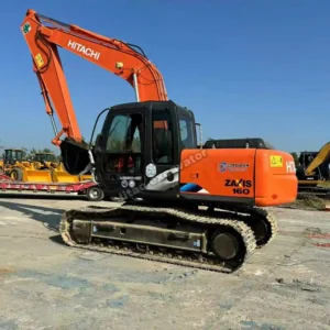 Verified Hitachi Series Reliable used compact excavators in the Jitao yard.