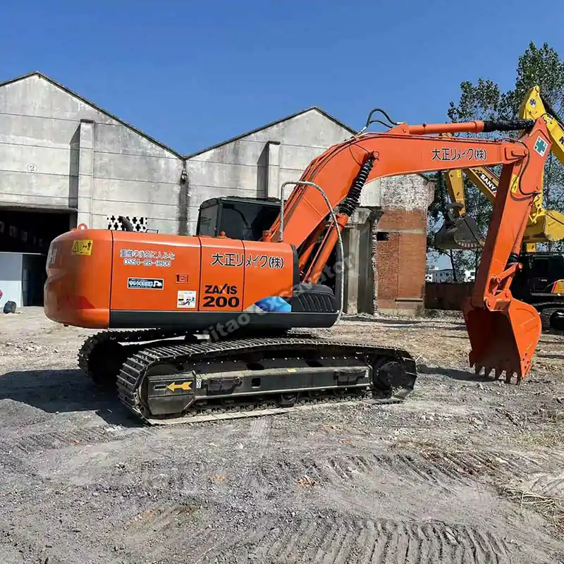 Professional used hitachi excavator Hitachi ZX200 series.